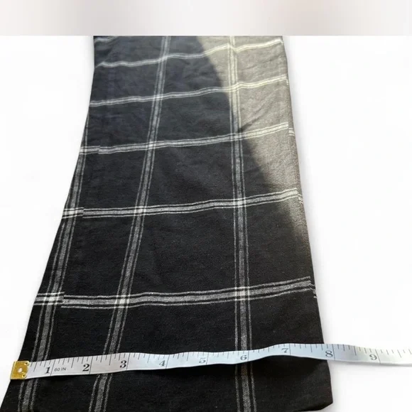 Urban Outfitters | Cream & Black Plaid Jumpsuit Open Keyhole Back Size 6 - Picture 8 of 8